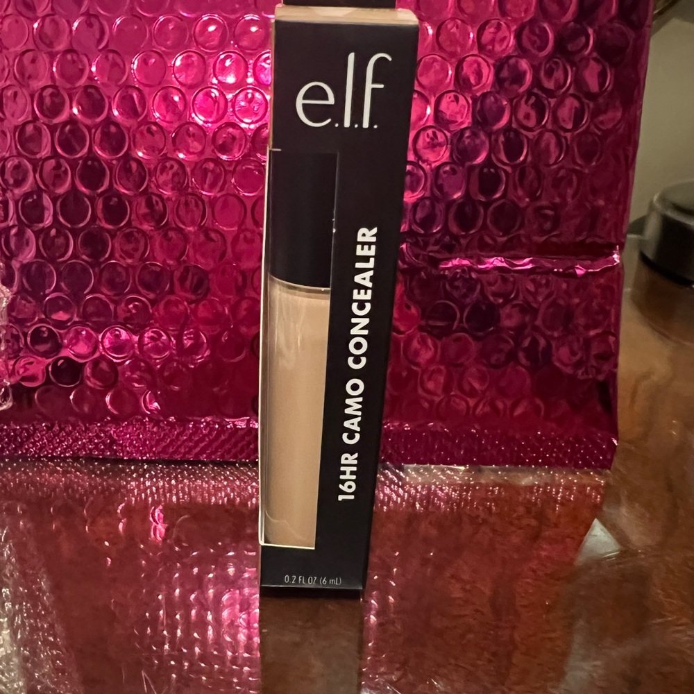ELF 16HR Camo Concealer - Beige